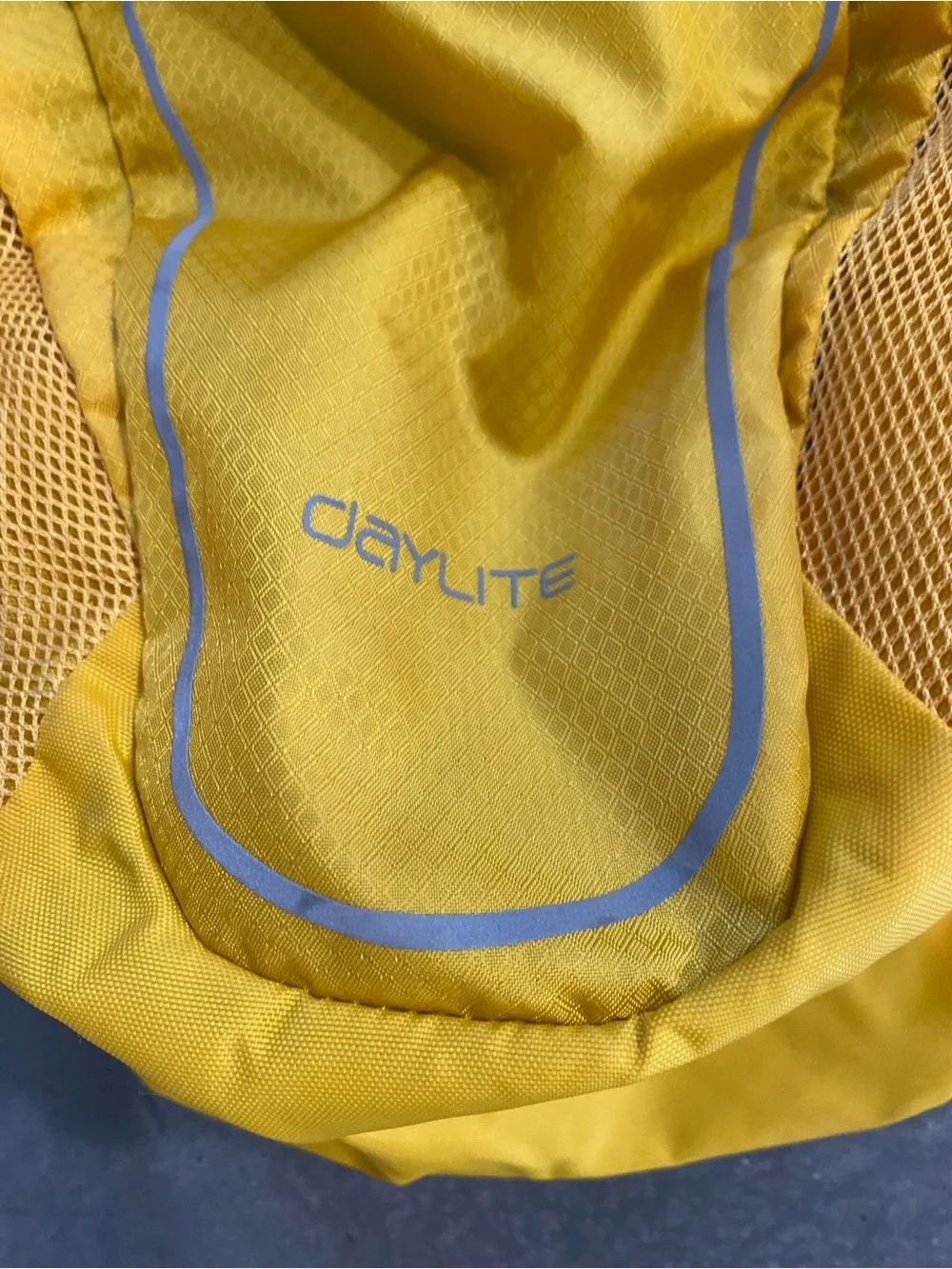Osprey Daylite Unisex Backpack Yellow 18”x12” (Ago 026)